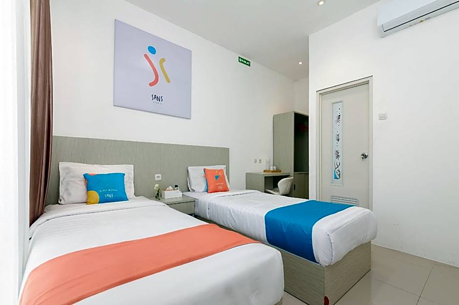 Sans Hotel La Vida Malang