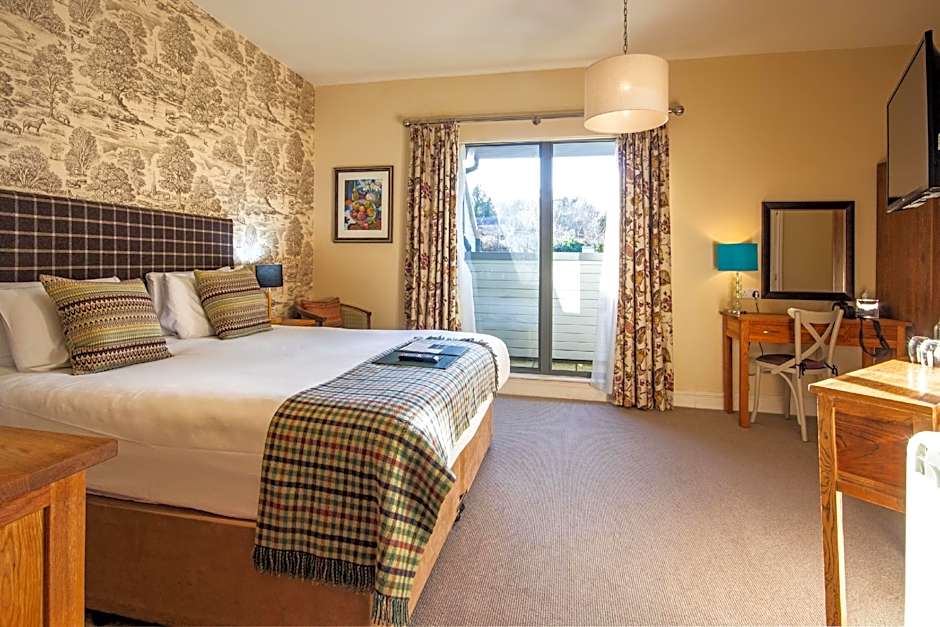 The White Hart, Wroughton