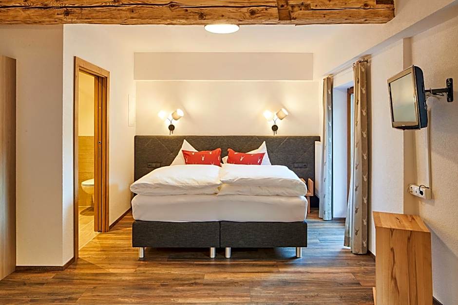 Tirolerhof - Appartementhaus