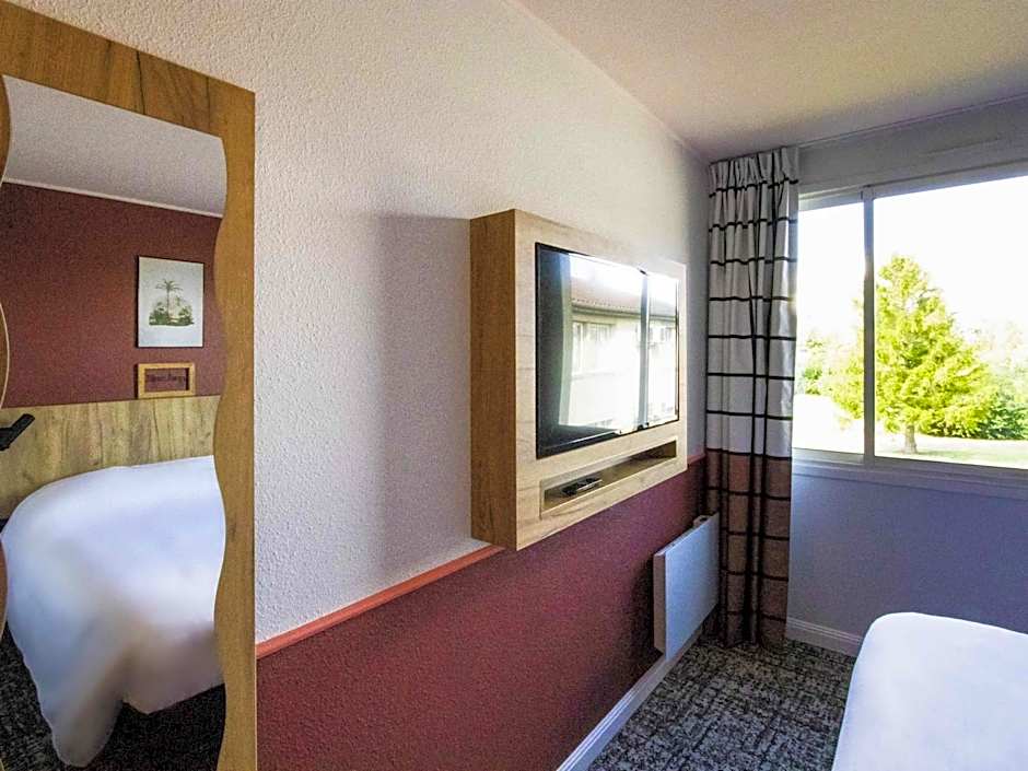 greet Hotel Castres Saix