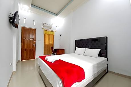 Harmony House Syariah near Alun Alun Pati Mitra RedDoorz