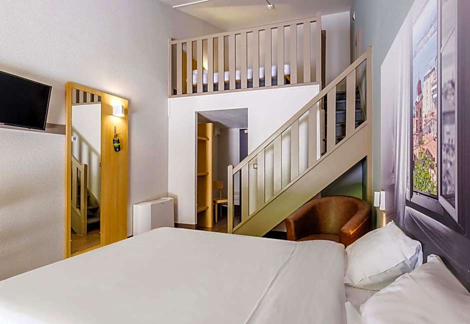 B&B Hôtel Villeneuve Loubet Village