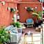 2Home Hotel Apartments