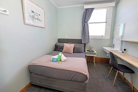 Double Room Shared Bathroom