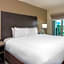 Coral Pointe Sarasota, an Ascend Collection Hotel