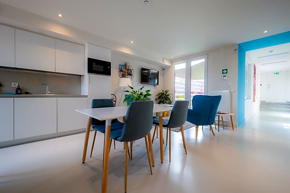 Elberg Hotel & Apartments