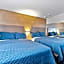 Casa Blanca Hotel Brooklyn