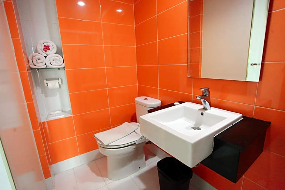 The Square Surabaya Hotel