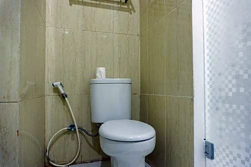 RedDoorz Plus @ Ende City Center