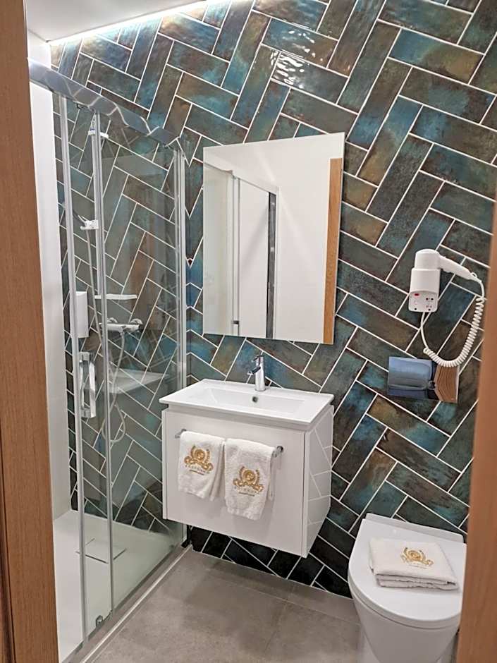 Soldouro Train Suites