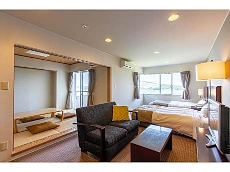 Japanese Western Style Room - Smoking