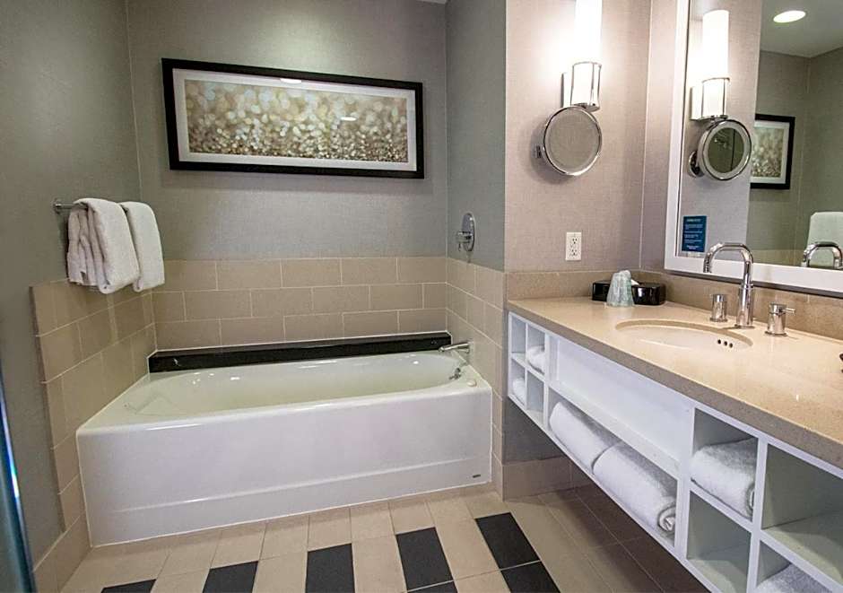 Caesars Windsor - A Caesars Rewards Destination