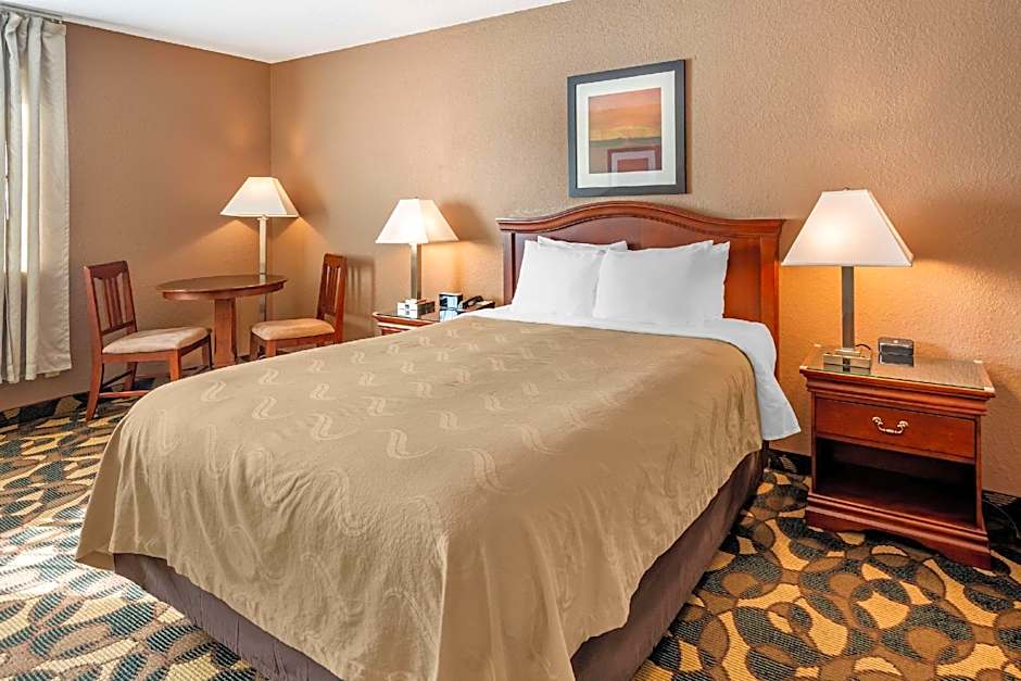 Quality Inn Paradise Creek