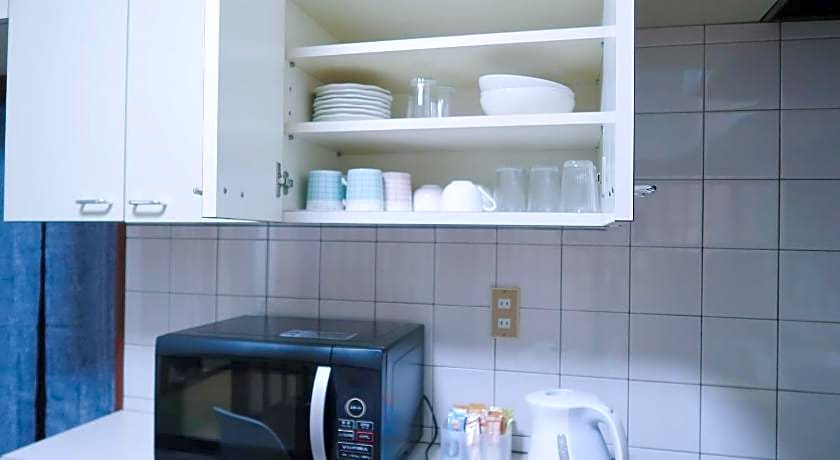 B&B MIKAWA - Kanazawa Fish Harbour