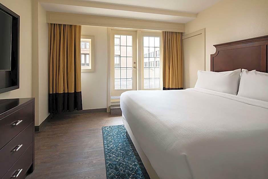 Embassy Suites by Hilton New Orleans