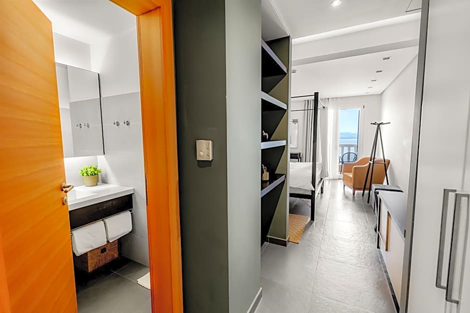 Orizontes View Hotel