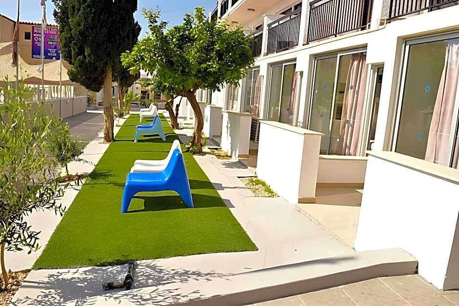 Pambos Napa Rocks Hotel - Adults Only