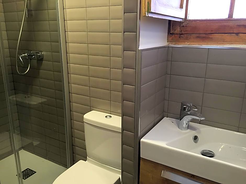 Bcn Home Guest House