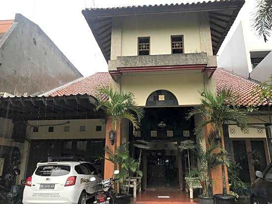 Ndalem Padma Guesthouse