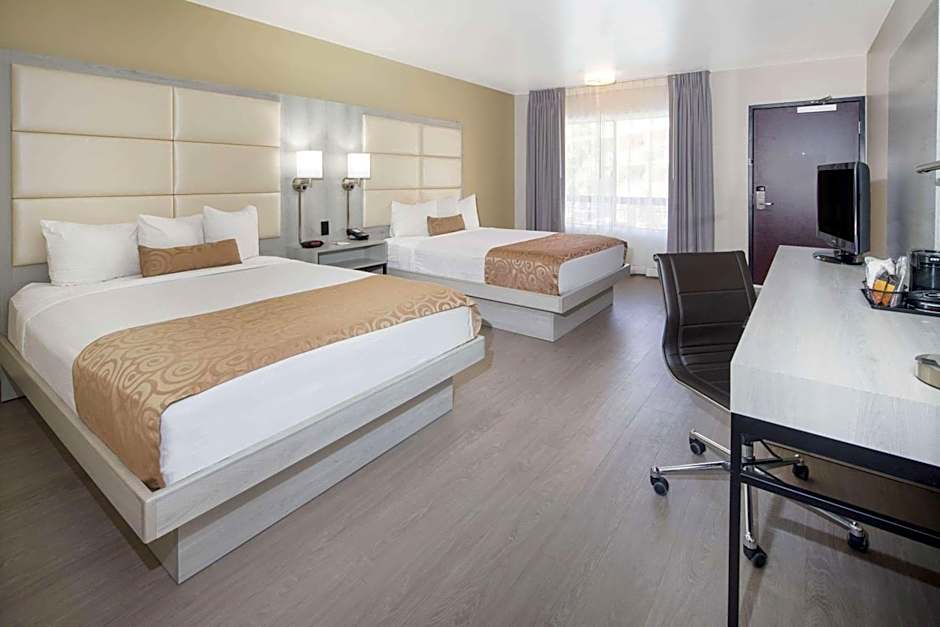 Ramada by Wyndham Burbank Airport