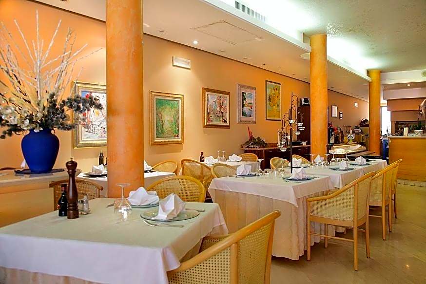 Hotel Ristorante Miralago