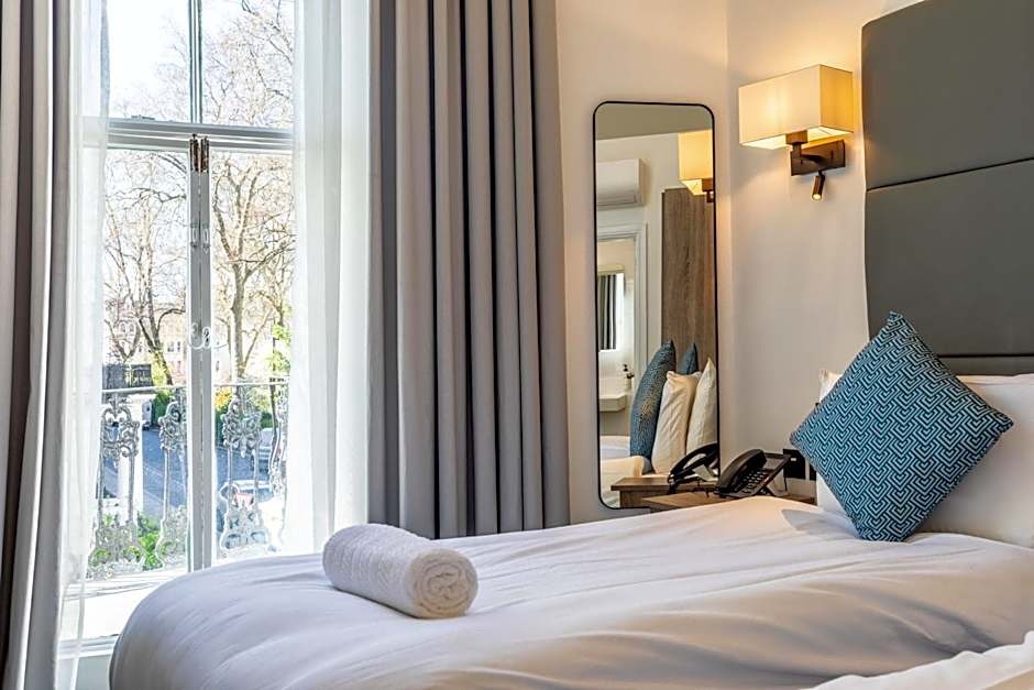 The Chapter Hotels - The J Hyde Park