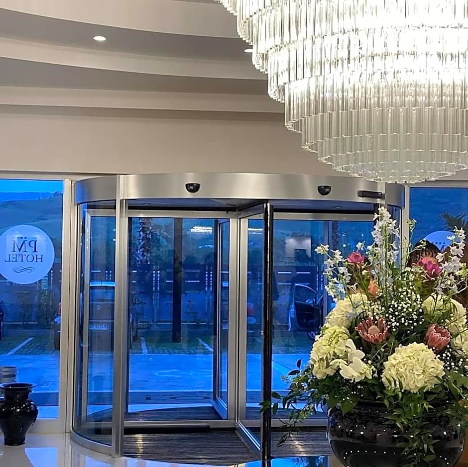 PM Hotel