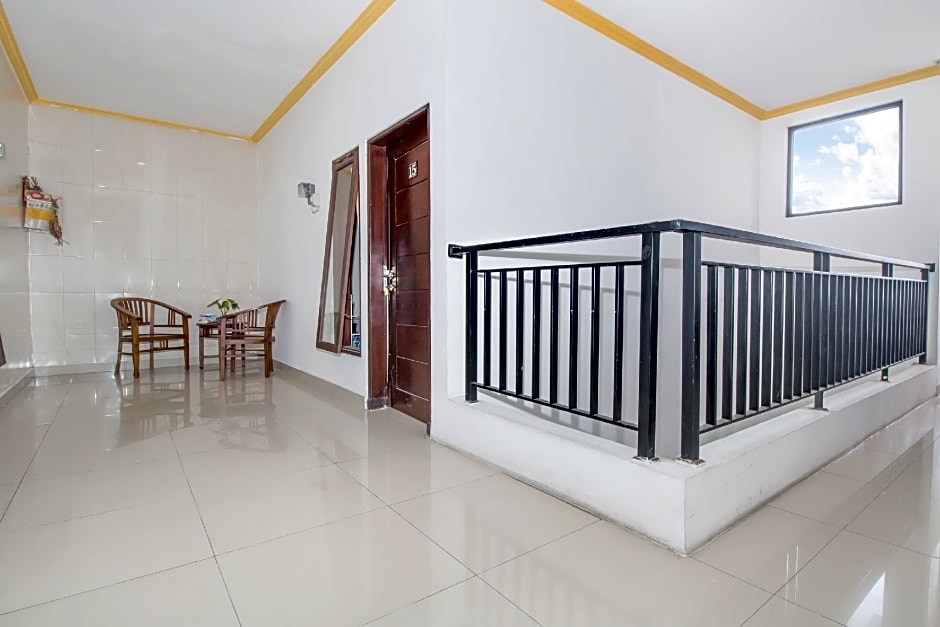 OYO 2836 Sekar Sari Residence