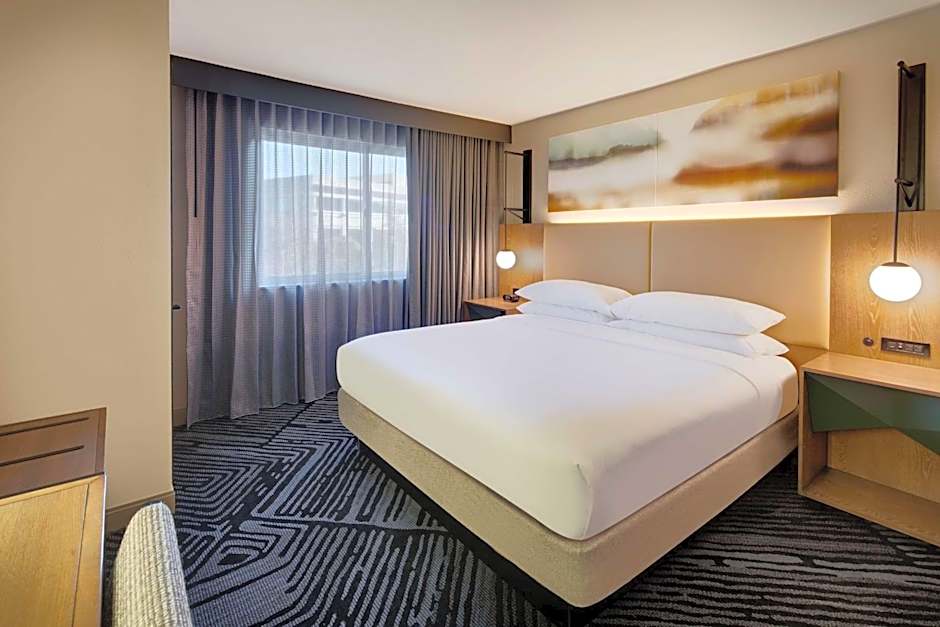 Embassy Suites by Hilton San Rafael Marin County