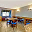 Microtel Inn & Suites By Wyndham Roseville/Detroit Area