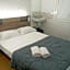 HOTEL THANIA
