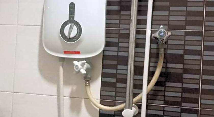 OYO 89480 Dream House Hotel