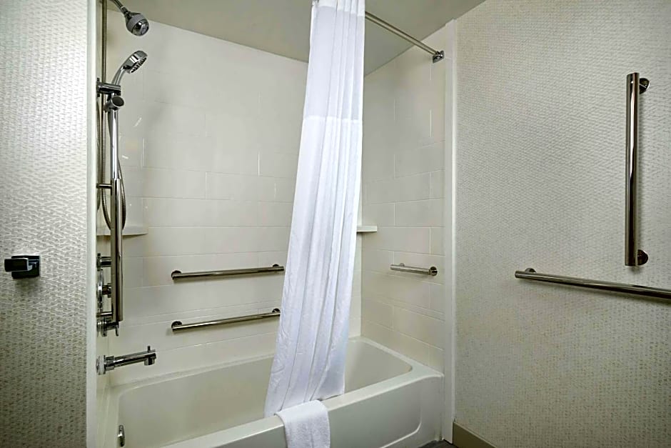 Hampton Inn & Suites Oxford-Anniston