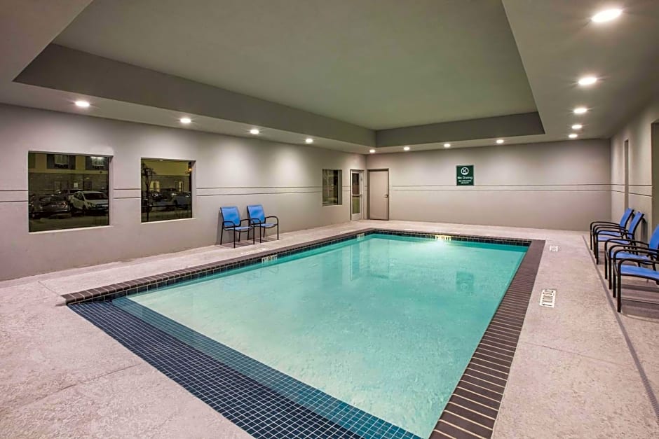 La Quinta Inn & Suites by Wyndham Lubbock South