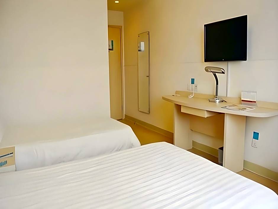 Magnotel Hotel Nanchang Minde Road Bayi Hall