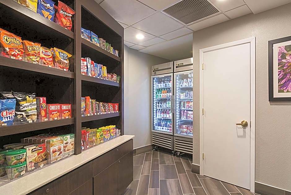 La Quinta Inn & Suites by Wyndham Phoenix Mesa West