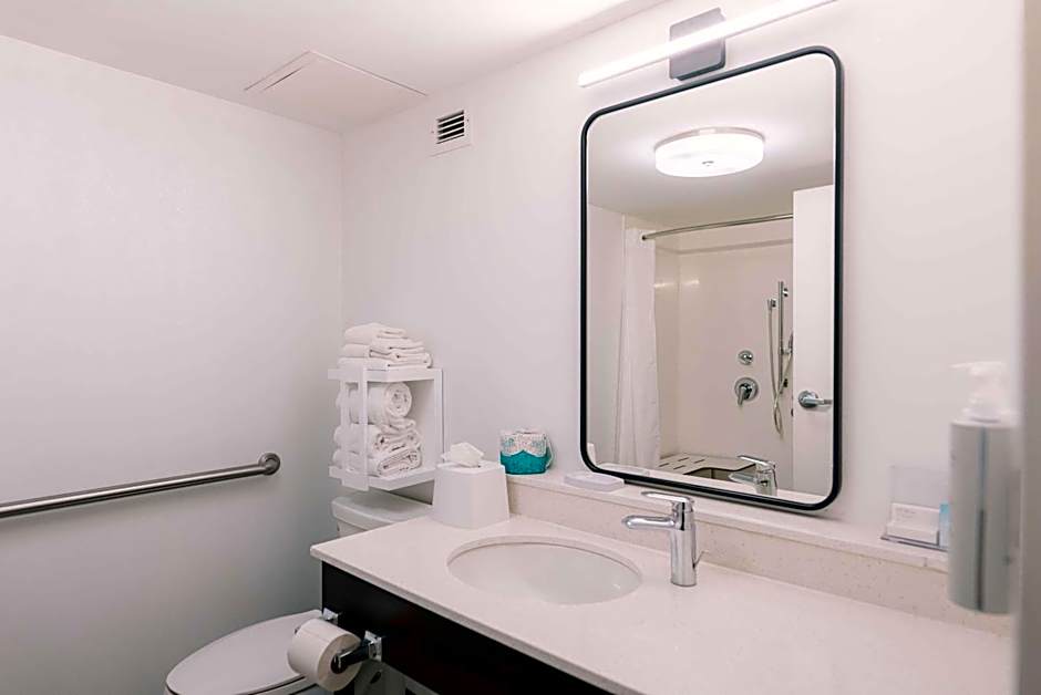 Hampton Inn By Hilton Gatlinburg