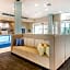 Holiday Inn Express & Suites St. Petersburg - Seminole Area By IHG
