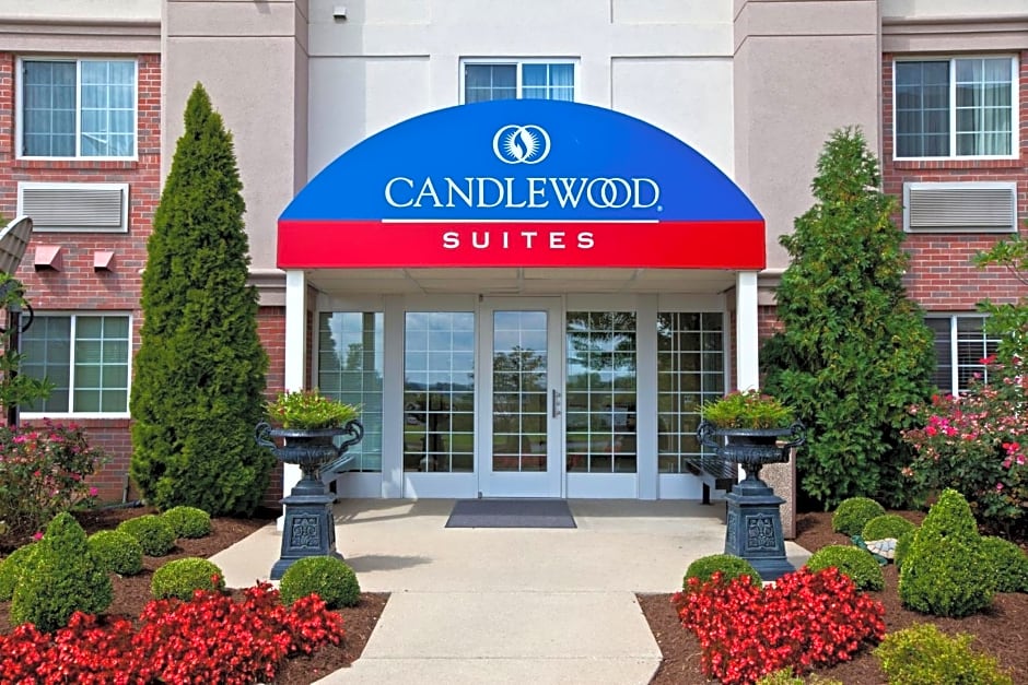 Candlewood Suites Louisville Airport by IHG
