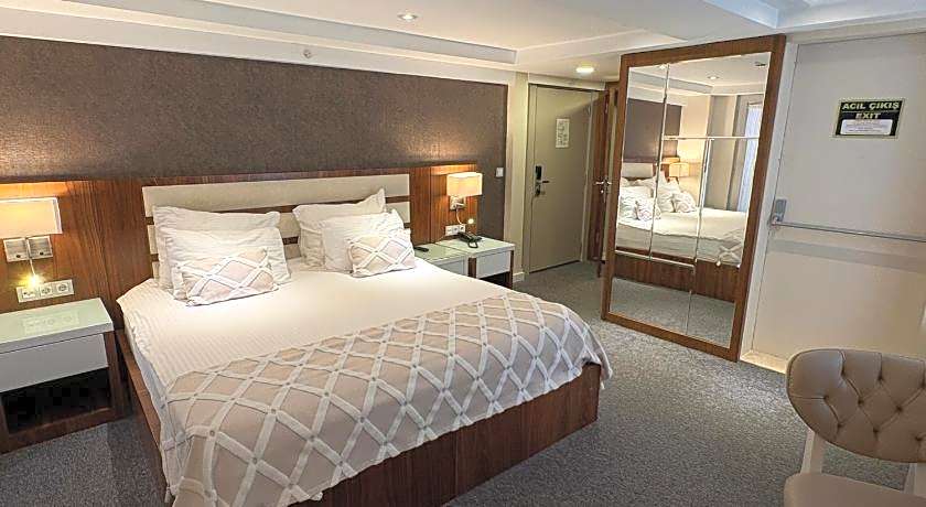 End Glory Hotel