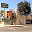 Beverly Inn
