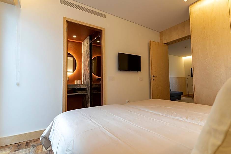 CASA 3 - OS LUGARES DE CASTRALEUCA