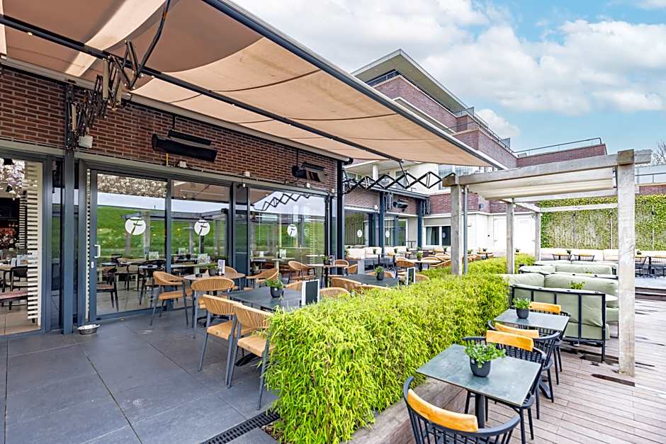 Fletcher Hotel Restaurant De Kamperduinen