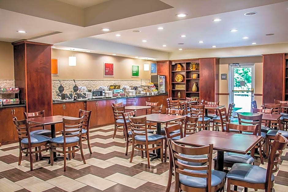 Comfort Suites Bluffton-Hilton Head Island