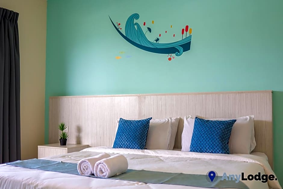 AnyLodge Waterfront Marina Island Pangkor