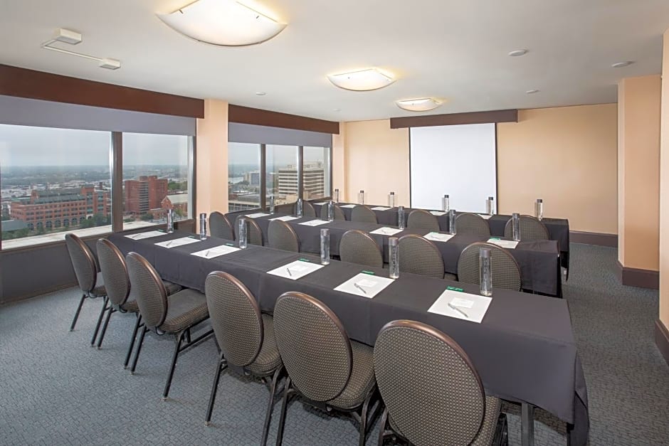 Crowne Plaza Hotel Kansas City Downtown By IHG