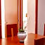 La Lola Hotel & Suites