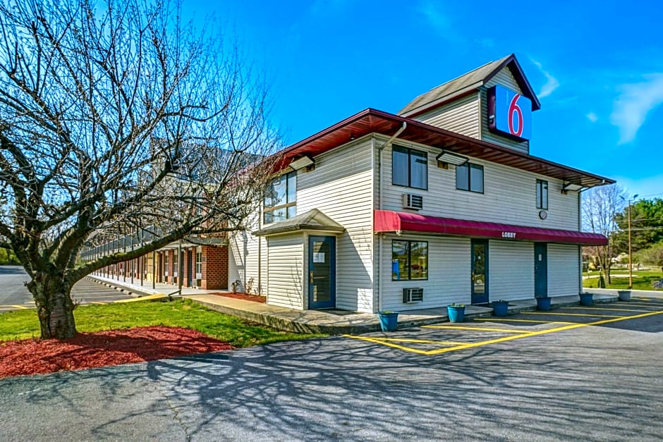 Motel 6 Carlisle, PA - Cumberland Valley