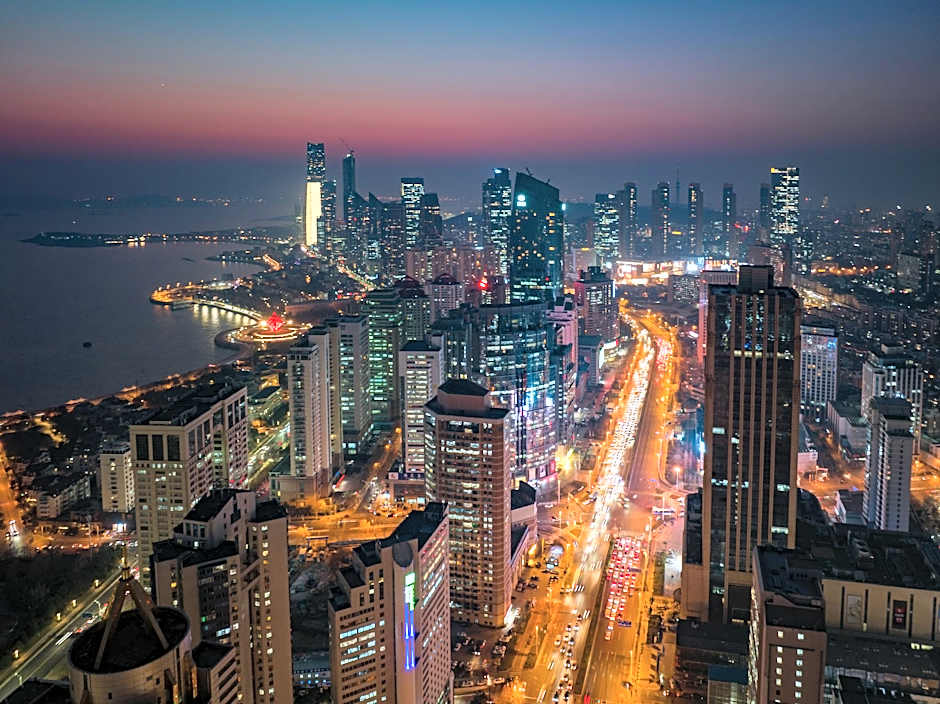 Grand Madison Qingdao Harbour-view Central（Former Qingdao Farglory Hotel）