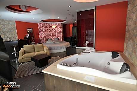 Suite with Spa Bath